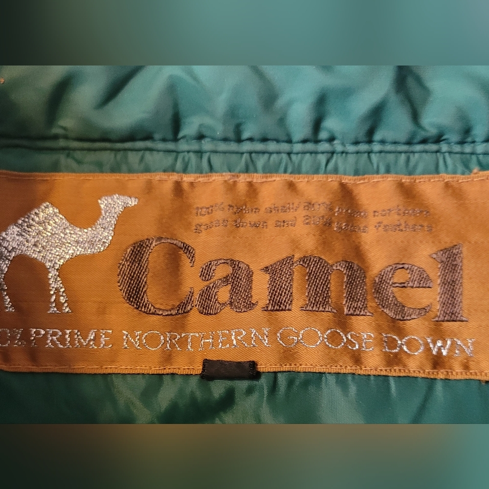 Vintage Camel Goose Down Green Puffer Vest Preppy Gorp Core Streetwear - Picture 2 of 5